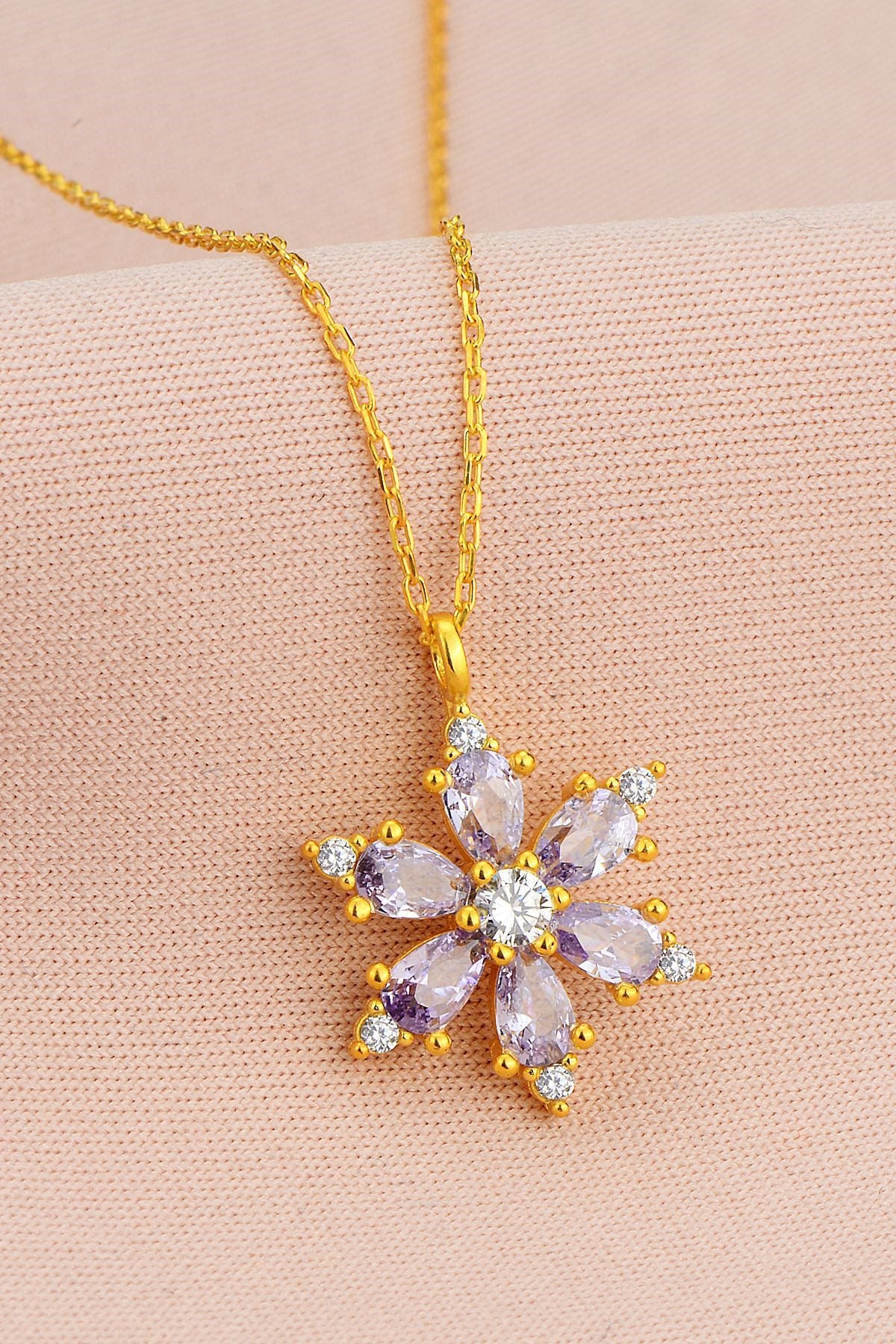  Lila Damla Taşlı Lotus Kamelya  Paslanmaz Çelik Gold Kolye